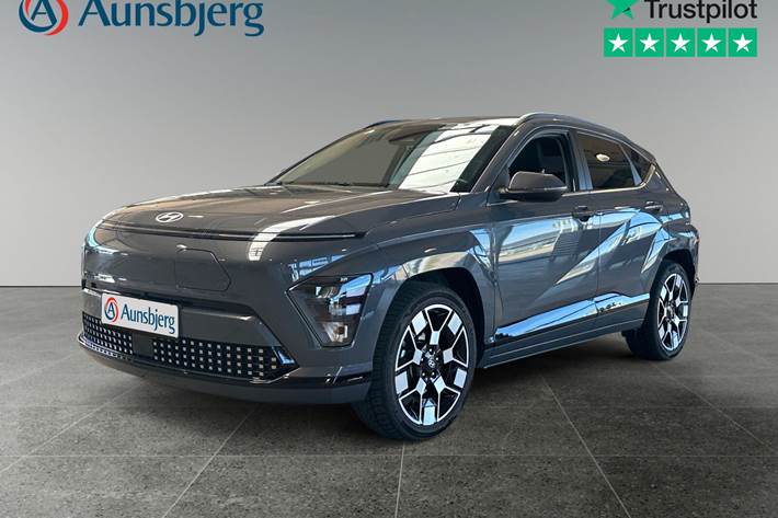 Grå Hyundai Kona fra 2024