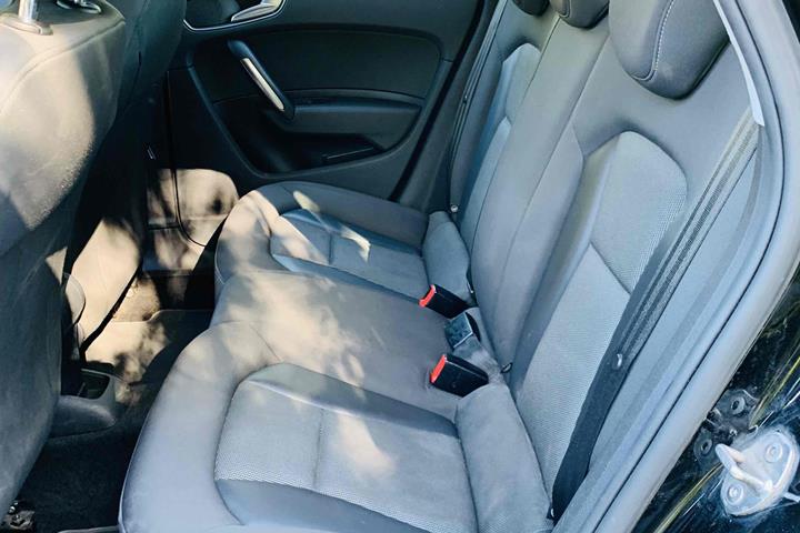 Sort Audi A1 fra 2018