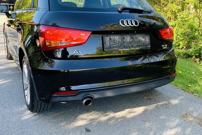 Sort Audi A1 fra 2018