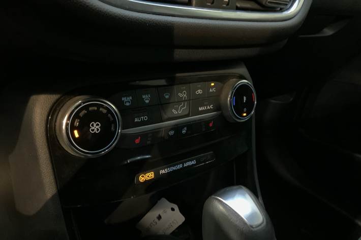 Blå Ford Puma fra 2021