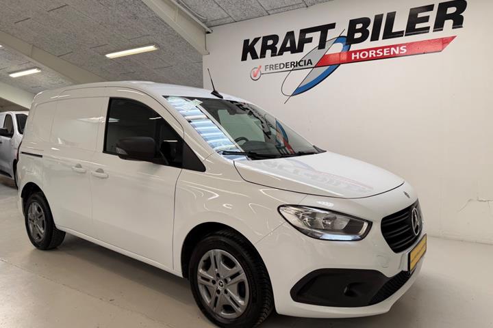 Hvid Mercedes Citan 110 fra 2023