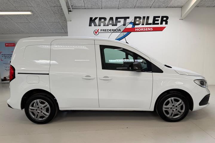 Hvid Mercedes Citan 110 fra 2023
