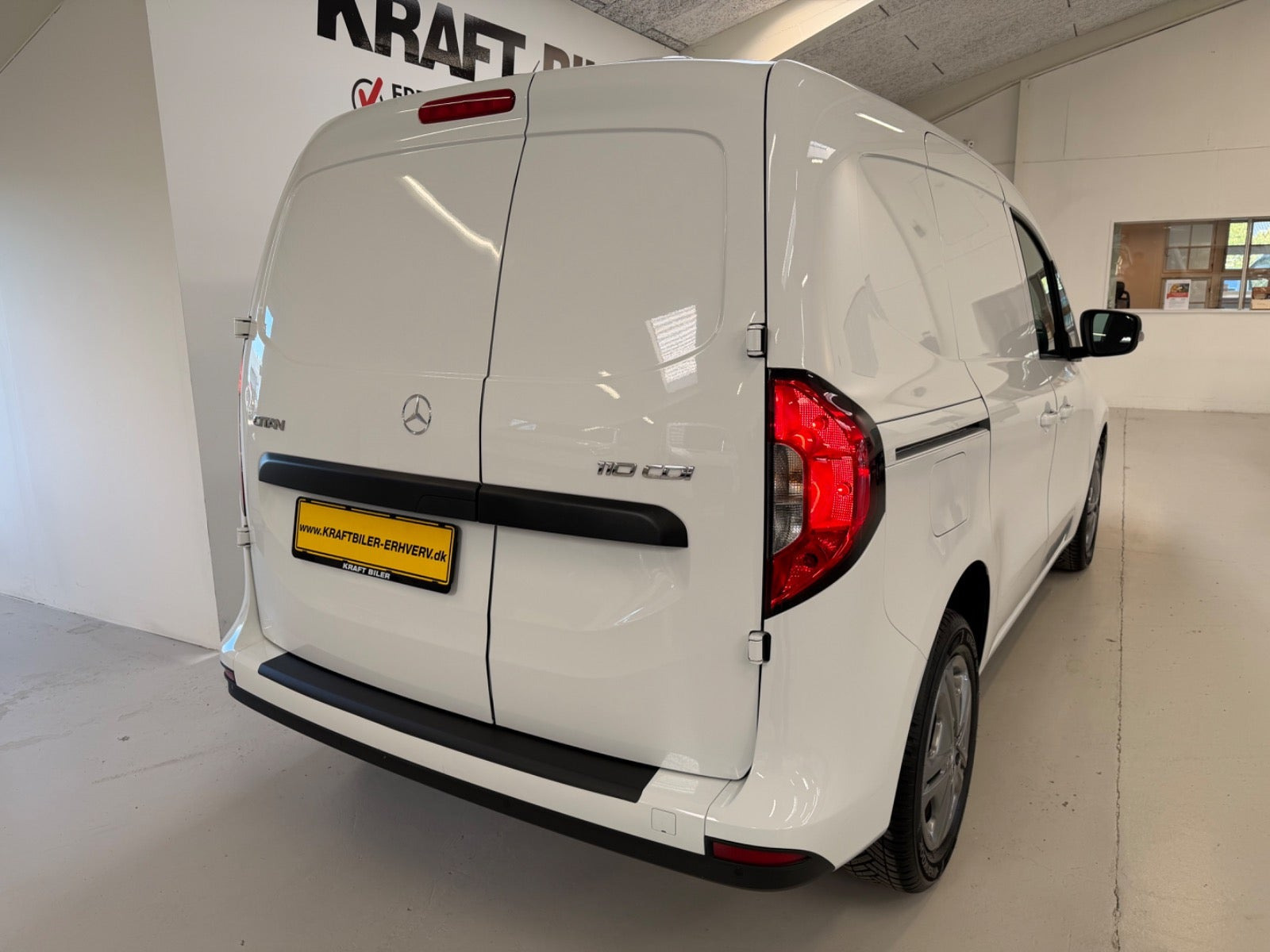 Hvid Mercedes Citan 110 fra 2023