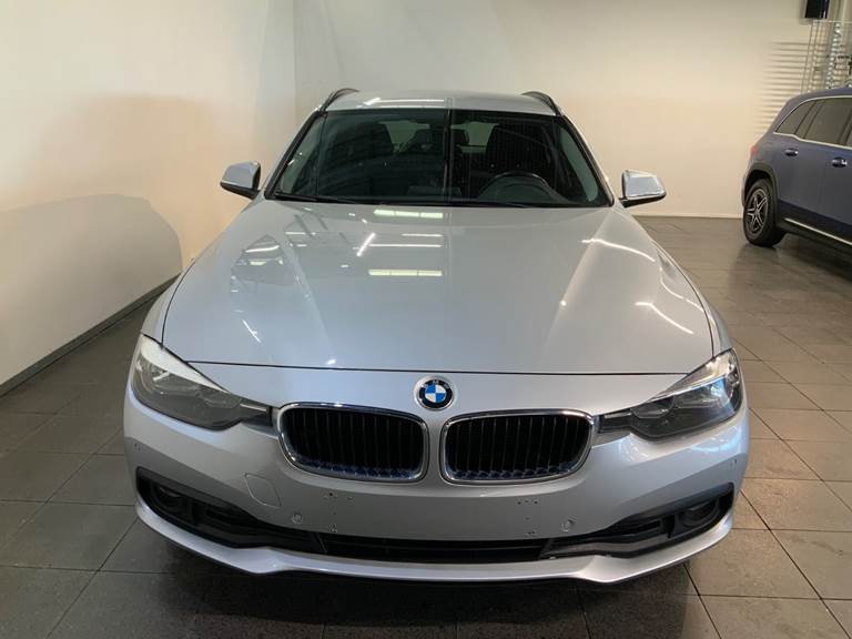 BMW 318d 2,0 Touring aut.