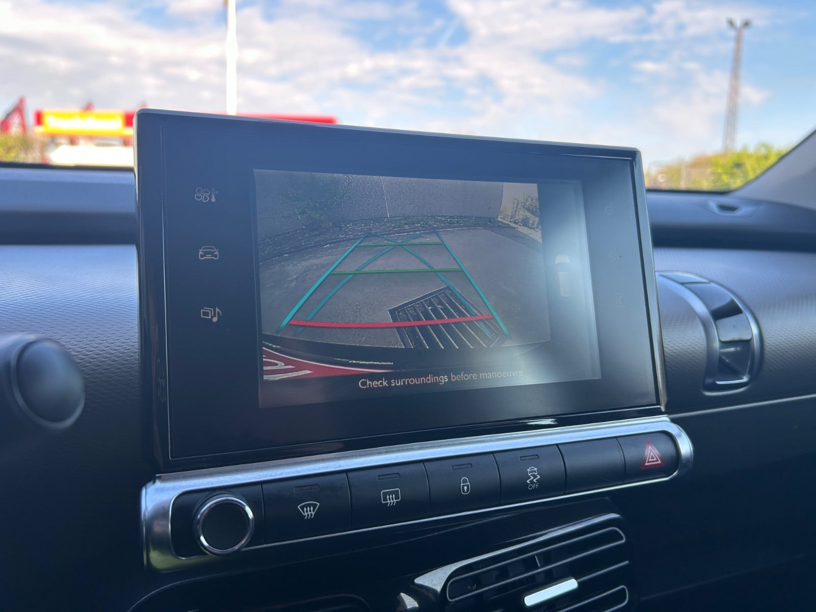 Sort Citroën C4 Cactus fra 2016