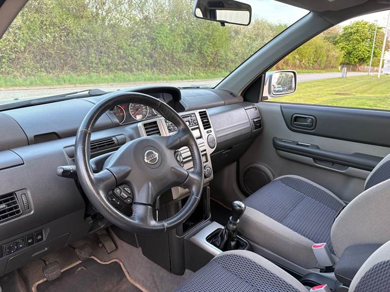 Nissan X-Trail 2,2 dCi Comfort Colombia 4x4 Van
