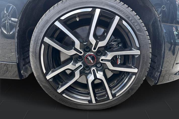 Grå Mini Cooper SE fra 2024