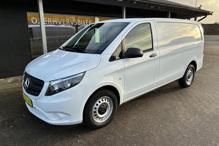 undefined Mercedes Vito 114 fra 2022