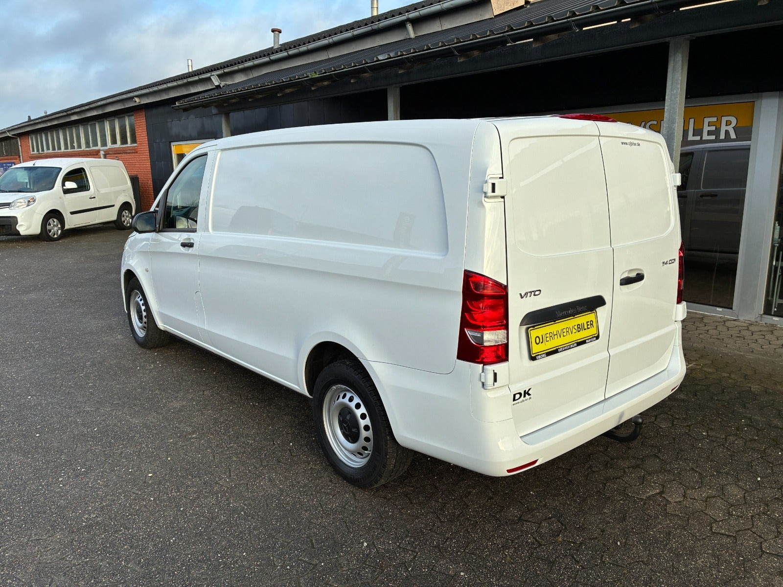 undefined Mercedes Vito 114 fra 2022
