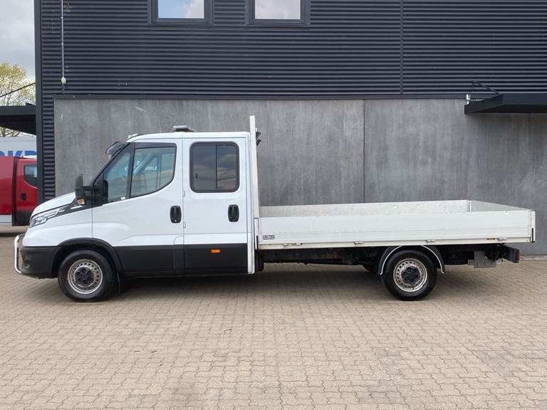 Iveco Daily 3,0 35S18 4100mm D Hi-Matic 180HK DobKab 8g Aut.