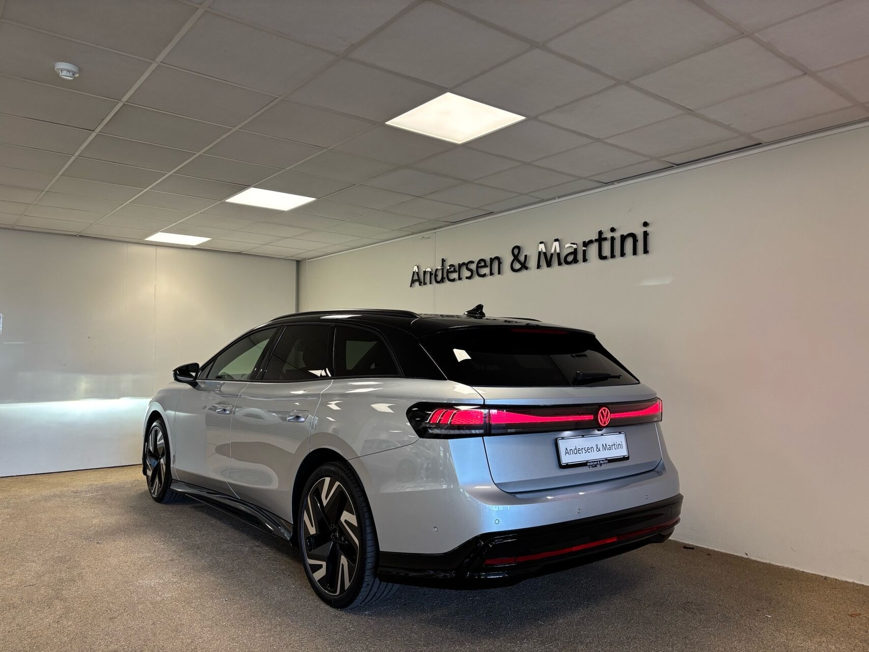 Sølv VW ID.7 fra 2026