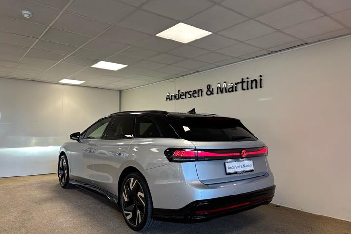 Sølv VW ID.7 fra 2026