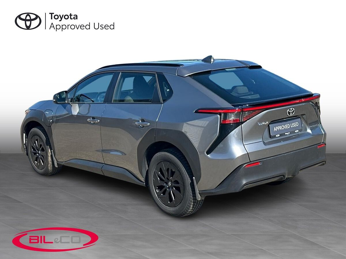 undefined Toyota BZ4X fra 2025