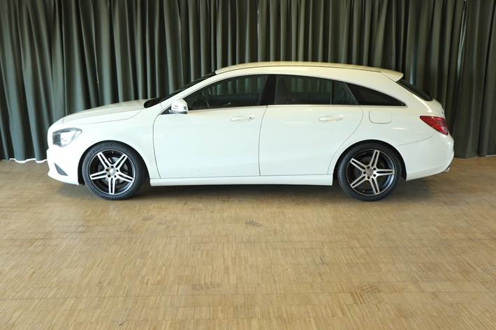 Grøn Mercedes CLA200 d fra 2016