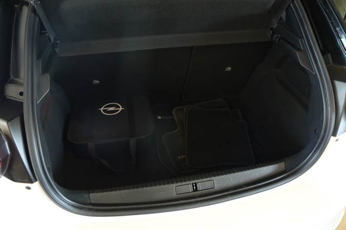 Grøn Opel Corsa-e fra 2021