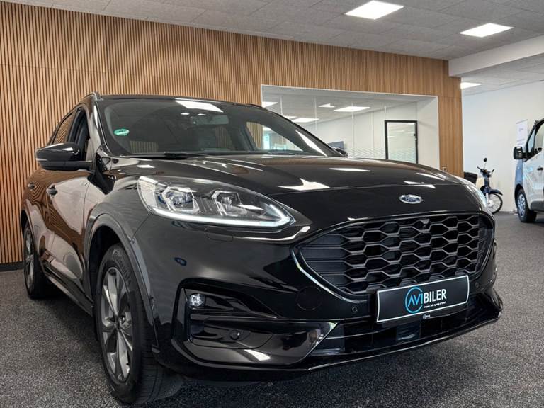 Ford Kuga 2,5 PHEV ST-Line X CVT