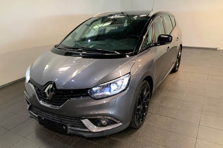 Grå Renault Grand Scenic IV fra 2018 set udefra