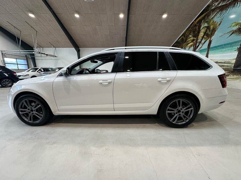 Skoda Octavia 1,6 TDi 115 Style Combi DSG