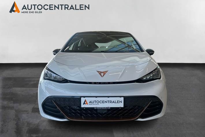 Hvid Cupra Born fra 2022