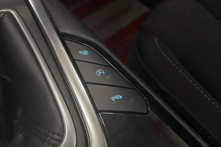 Sort Ford S-MAX fra 2015