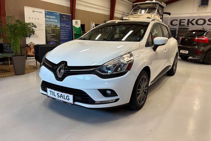 Hvid Renault Clio IV fra 2019