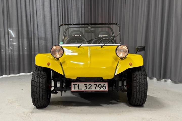 Gul VW Beach Buggy fra 1973 set udefra