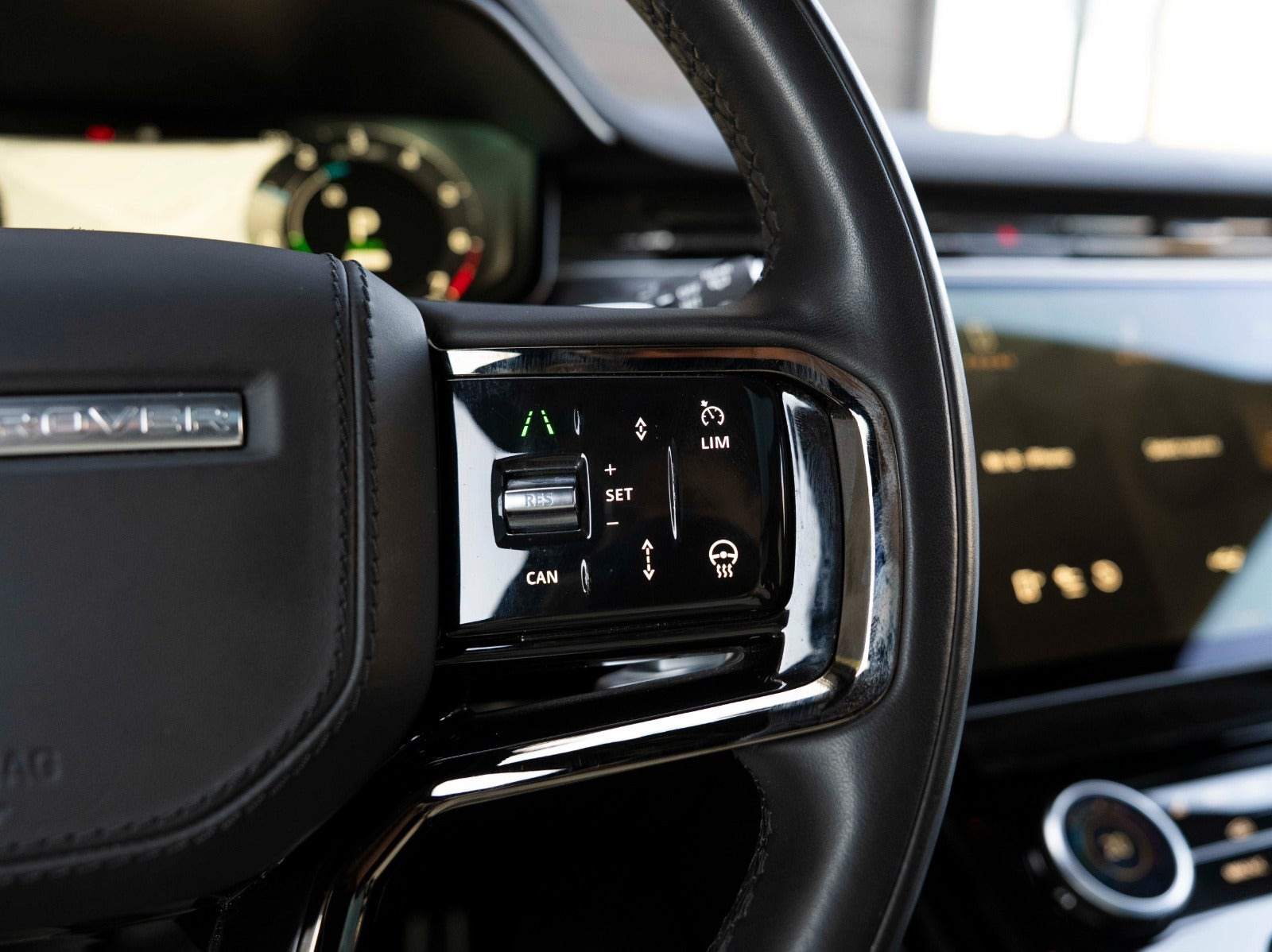 Sort Land Rover Range Rover sport fra 2023
