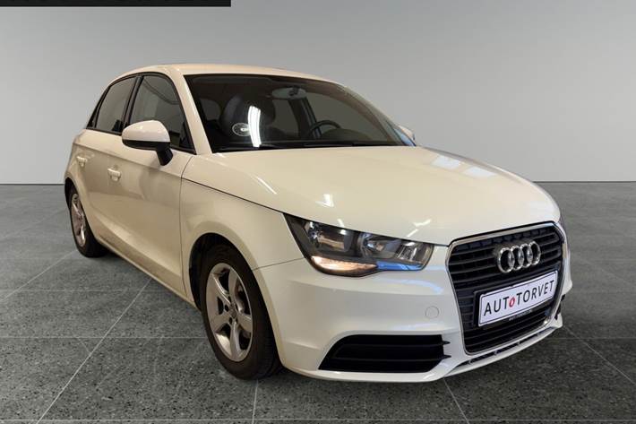 Hvid Audi A1 fra 2012
