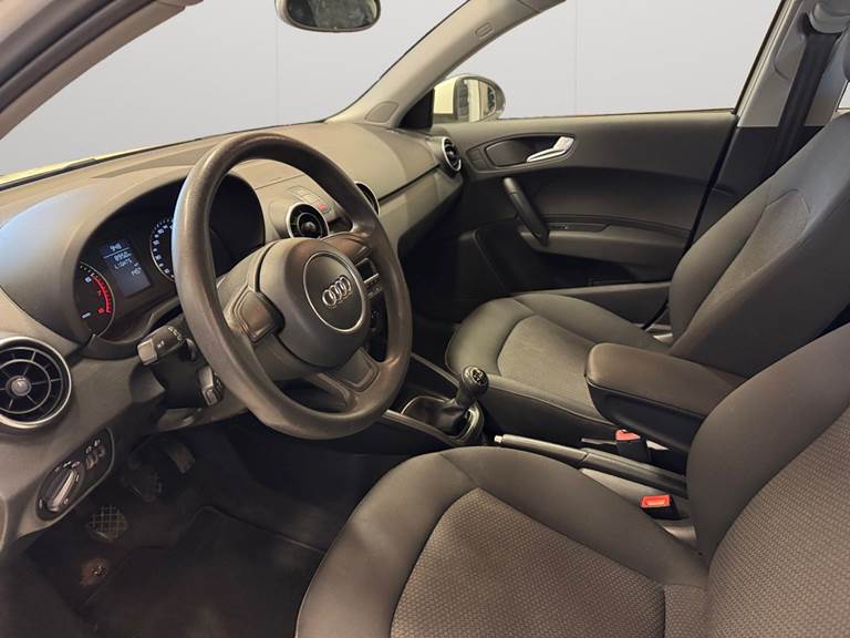 Audi A1 1,2 TFSi 86 Attraction Sportback