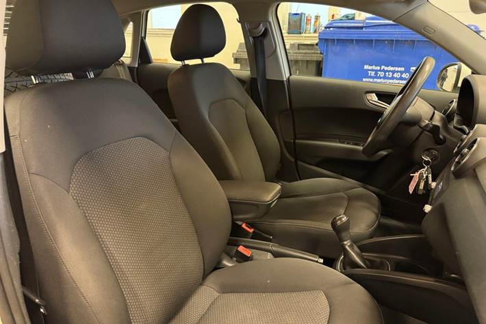 Hvid Audi A1 fra 2012