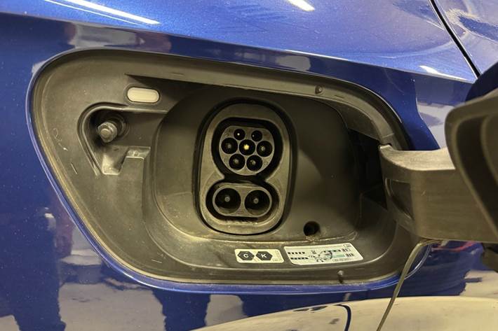 Blå VW ID.4 fra 2022
