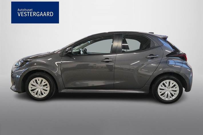 Grå Mazda 2 fra 2022