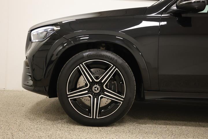 Sort Mercedes GLE350 de fra 2024