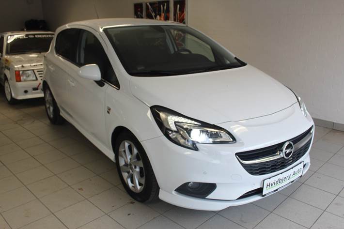 Hvid Opel Corsa fra 2019
