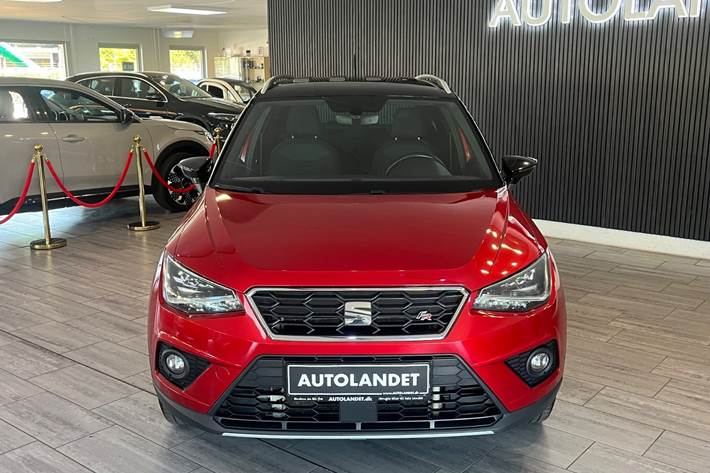 Rød Seat Arona fra 2019