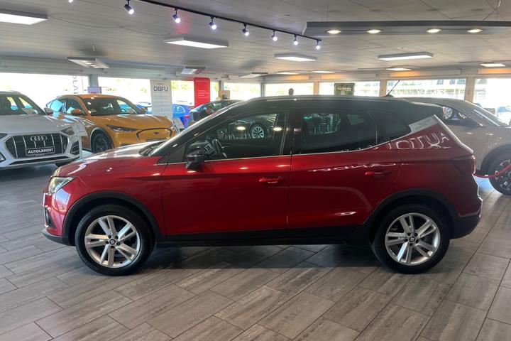 Rød Seat Arona fra 2019