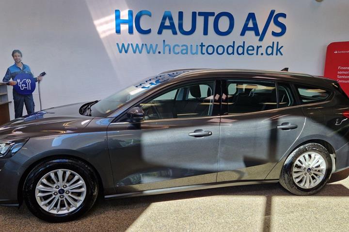 Grå Ford Focus fra 2020