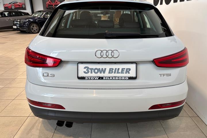 Hvid Audi Q3 fra 2014