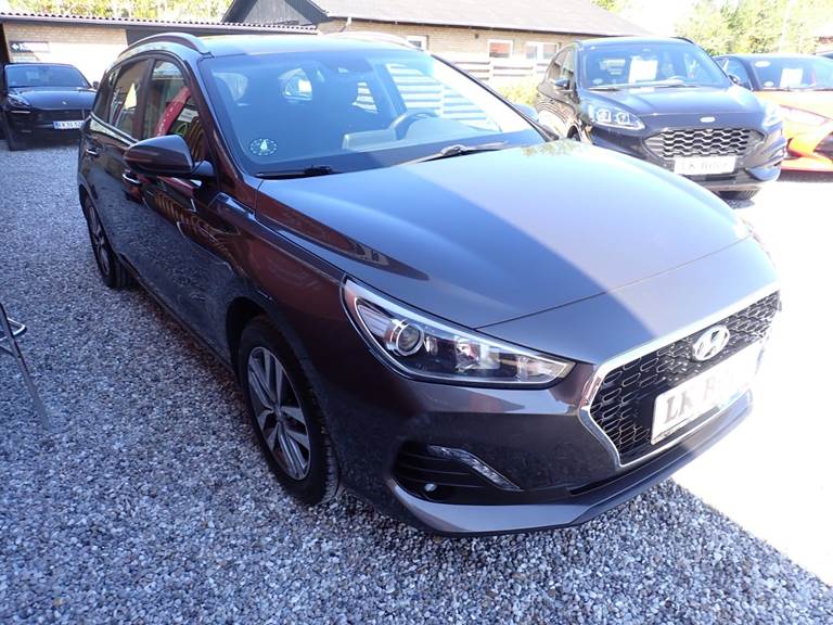 Hyundai i30 1,4 T-GDi Trend stc. DCT