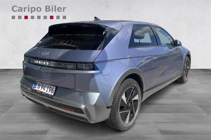 Blå Hyundai Ioniq 5 fra 2025