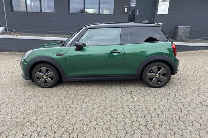 Grøn Mini Cooper fra 2022