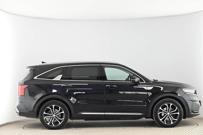 Sort Kia Sorento fra 2021