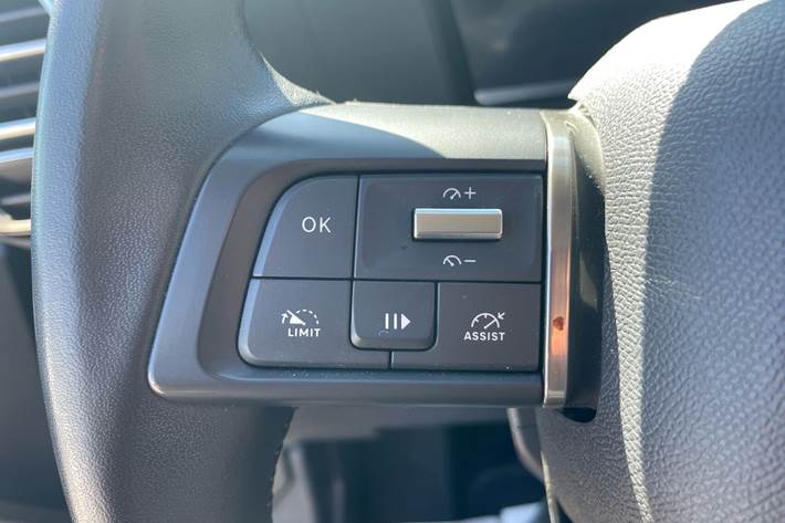 Grå Citroën ë-C4 fra 2024