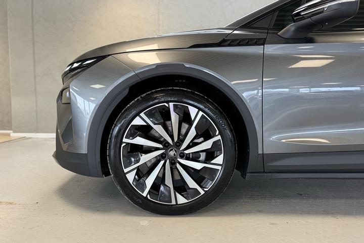 Grå Skoda Elroq fra 2026