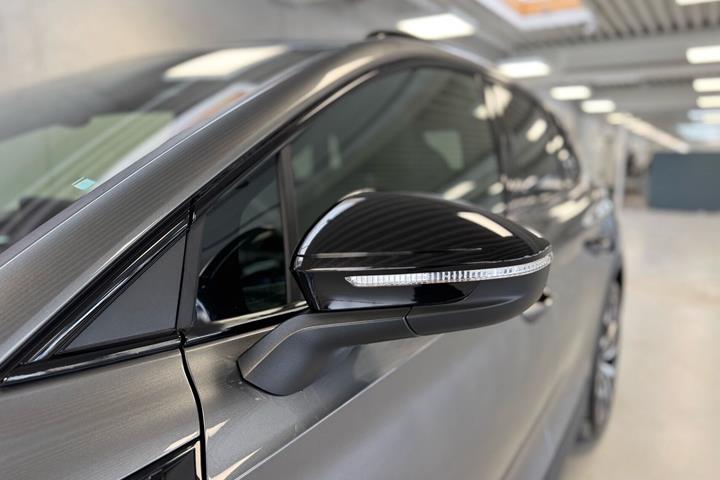 Grå Skoda Elroq fra 2026
