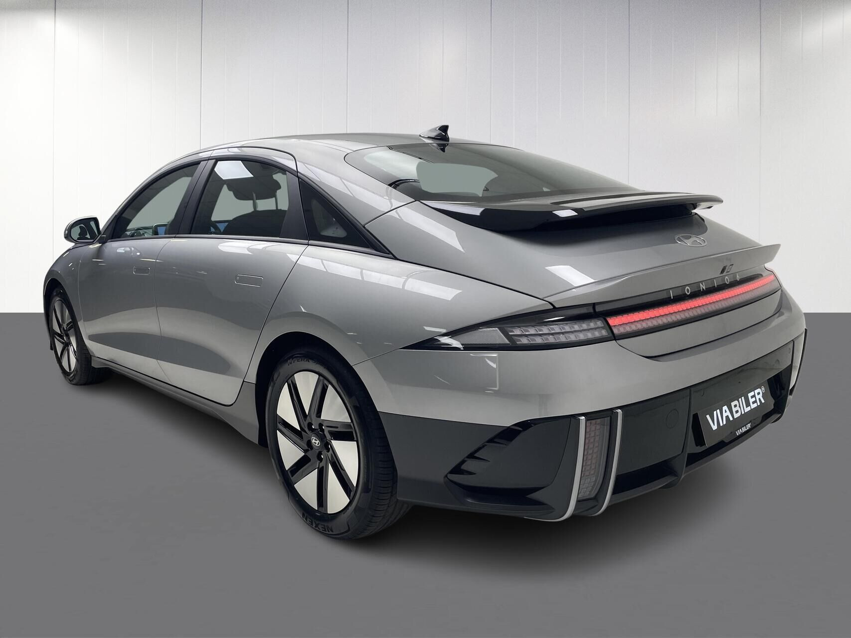 Sølv Hyundai Ioniq 6 fra 2026