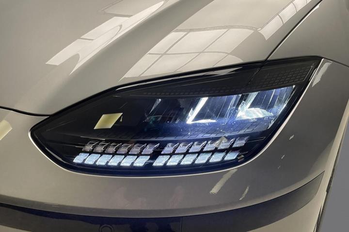 Sølv Hyundai Ioniq 6 fra 2026