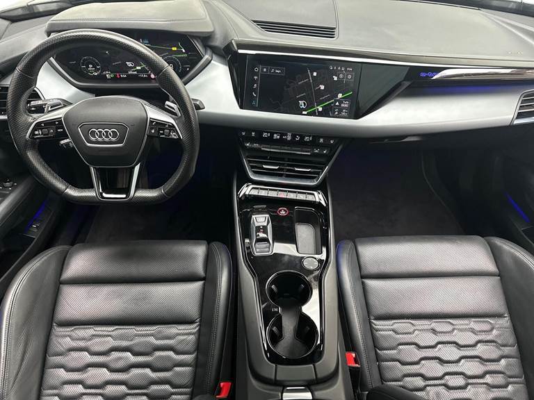 Audi e-tron GT EL Quattro 476HK 4d Aut.