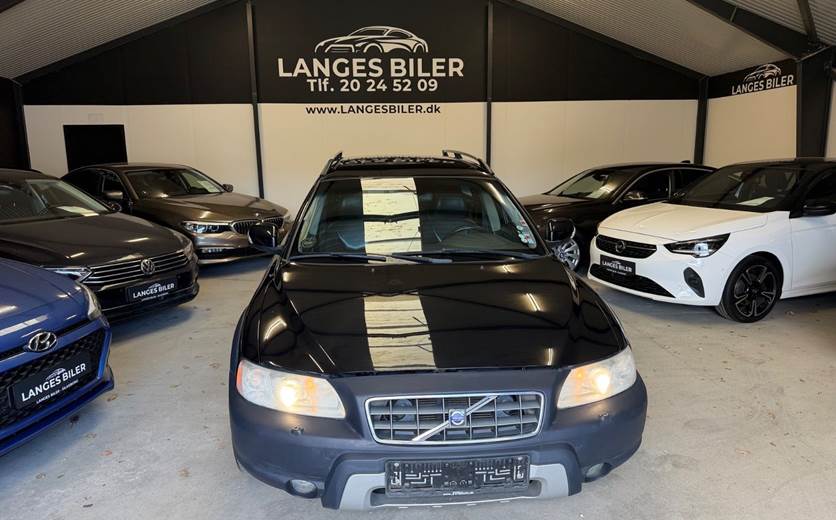 Volvo XC70 2,4 D5 185 Momentum aut. AWD