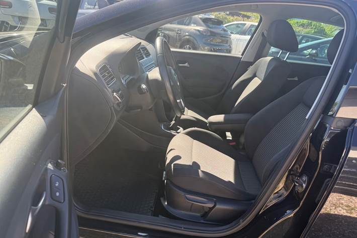 Sort VW Polo fra 2011